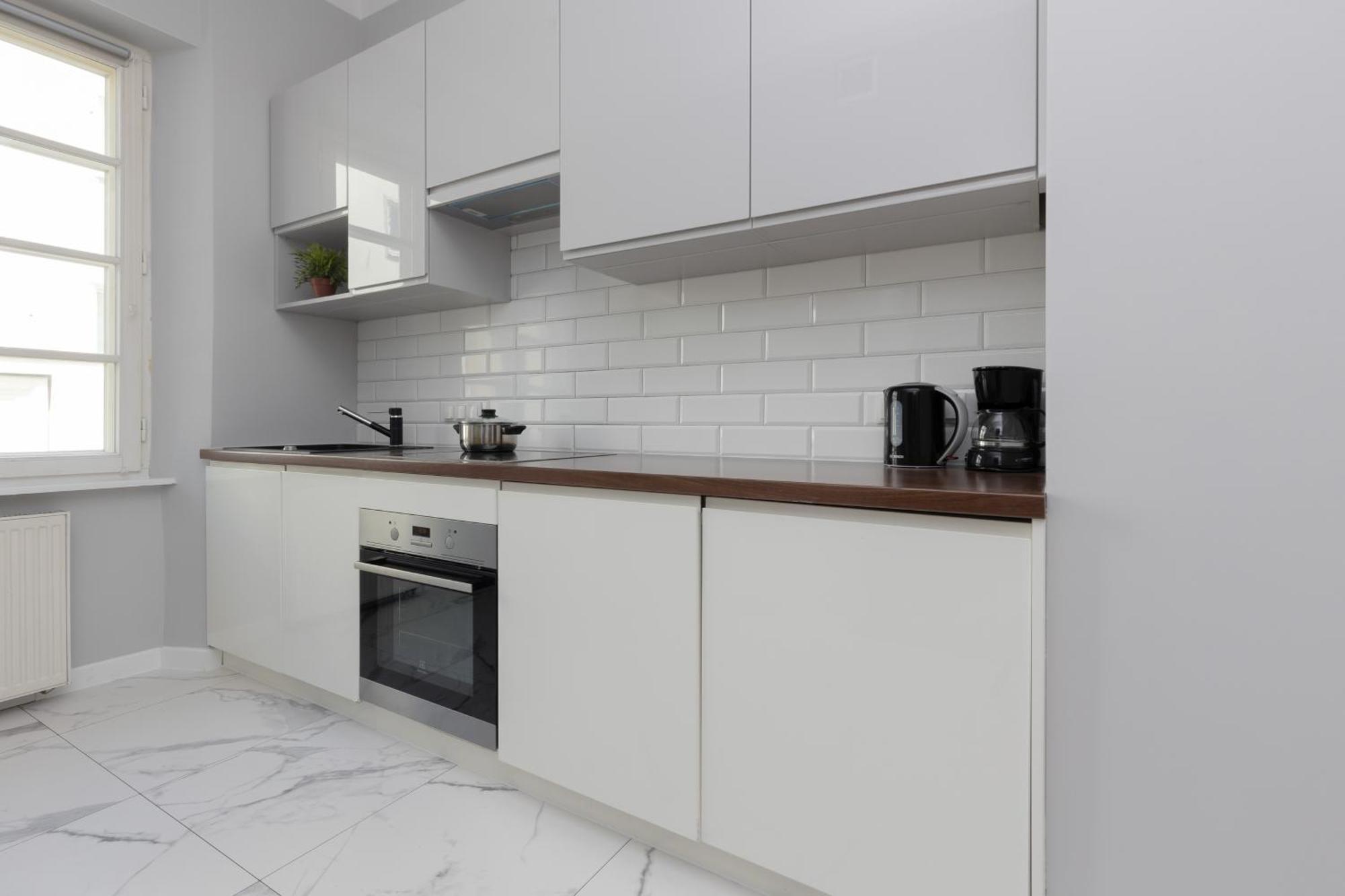 City Center Aparthotel Chmielna By Noclegi Renters Varsovia Exterior foto